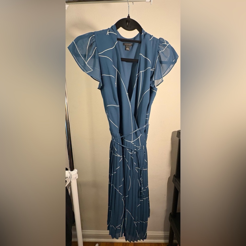 Ann Taylor Elegant Gray Dress